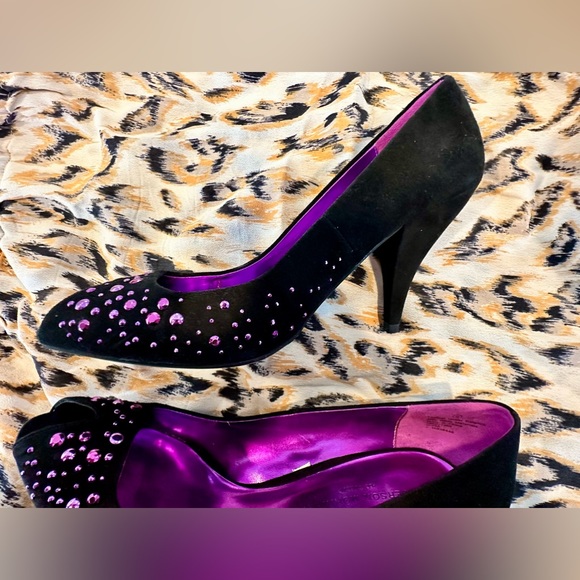 Sigerson Morrison for Target black suede, purple rhinestone heels - Picture 3 of 10